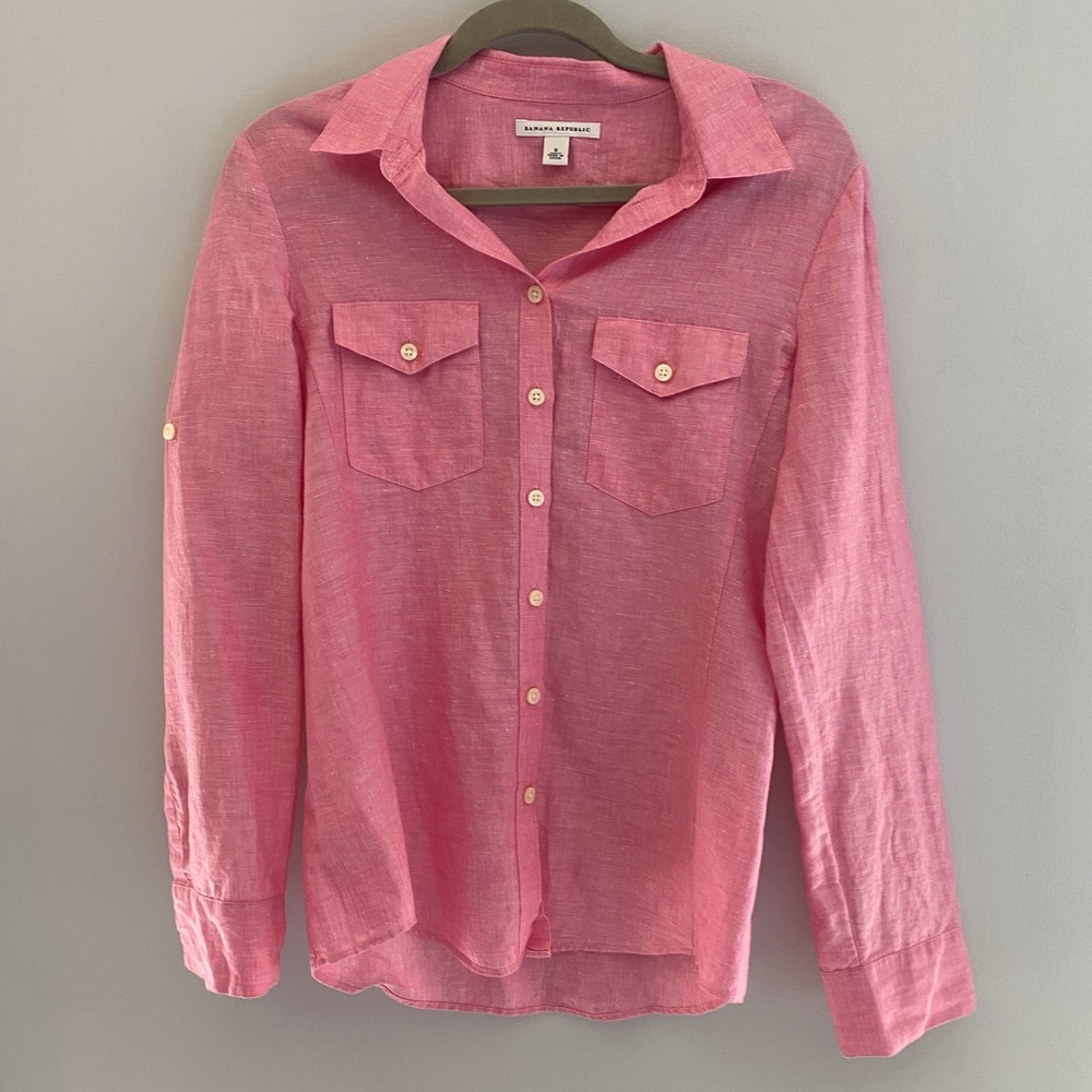 Banana Republic pink linen summer button-down
